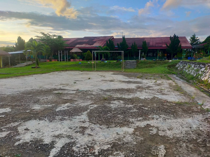 Halaman Dalam Sekolah (5)