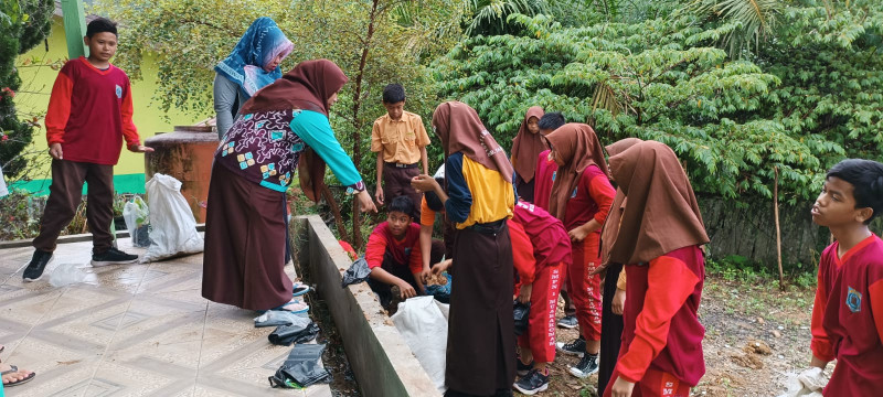 Proses Penanaman / Penyemaian