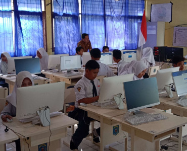 Kegiatan ANBK SMPN 1 Muara Komam