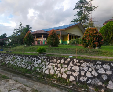 Halaman Dalam Sekolah (3)