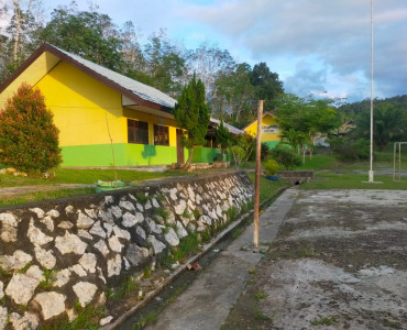 Halaman Dalam Sekolah (8)
